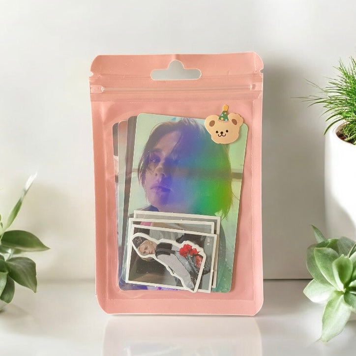 Pack Cadeaux - STRAY KIDS (Édition Limitée holographique) ✨