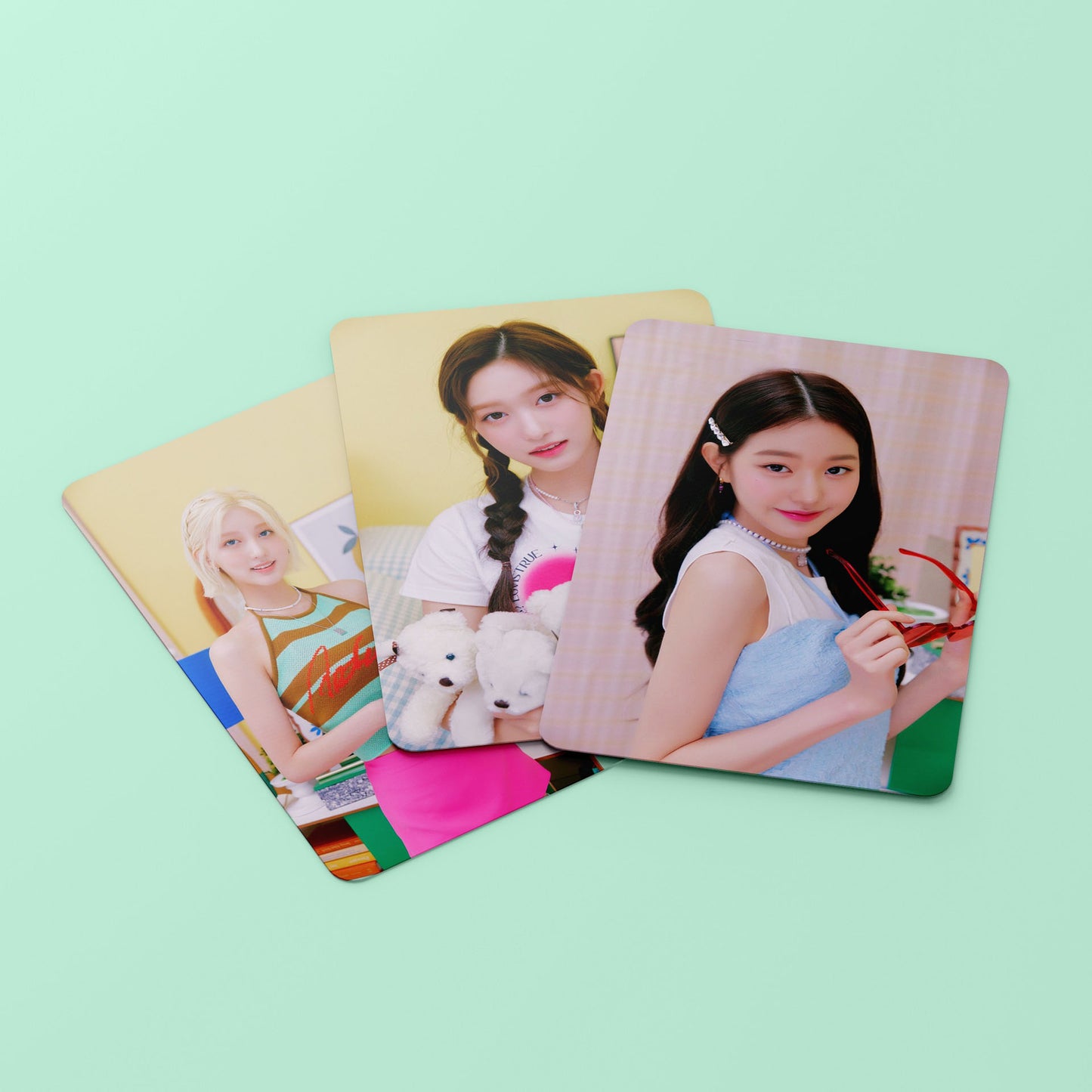 IVE - Season's Greetings 2023 [Lomo Cards] 